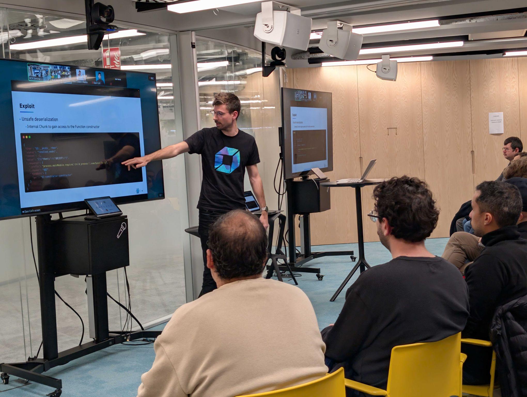 Dani Coll presenting React Under Attack at React.js Barcelona